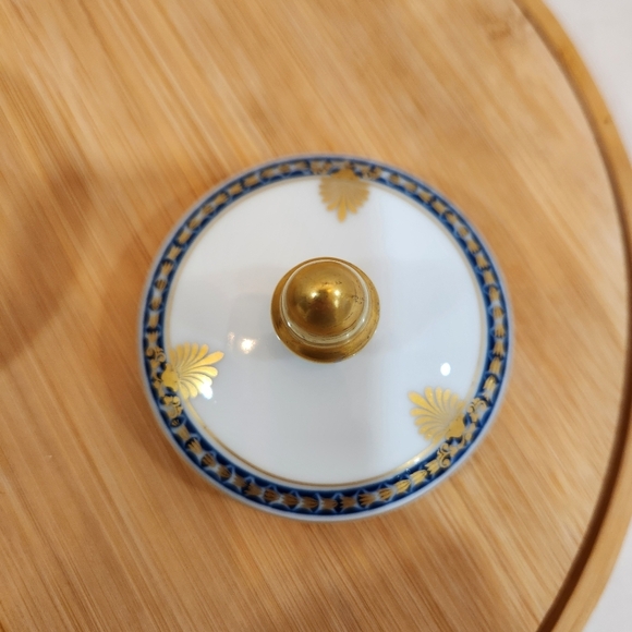 Richard Ginori Italy White W/ Gold Finial Large Sugar Bowl With Lid Vintage - Picture 5 of 10